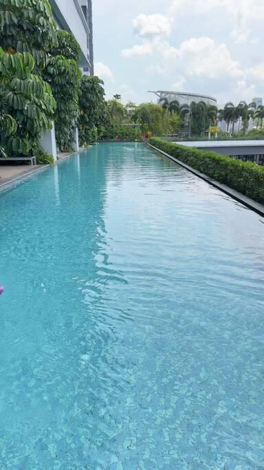 Pangsapuri Klcc Sky View 1br Luxury With Balcony Trion Kl Kuala Lumpur