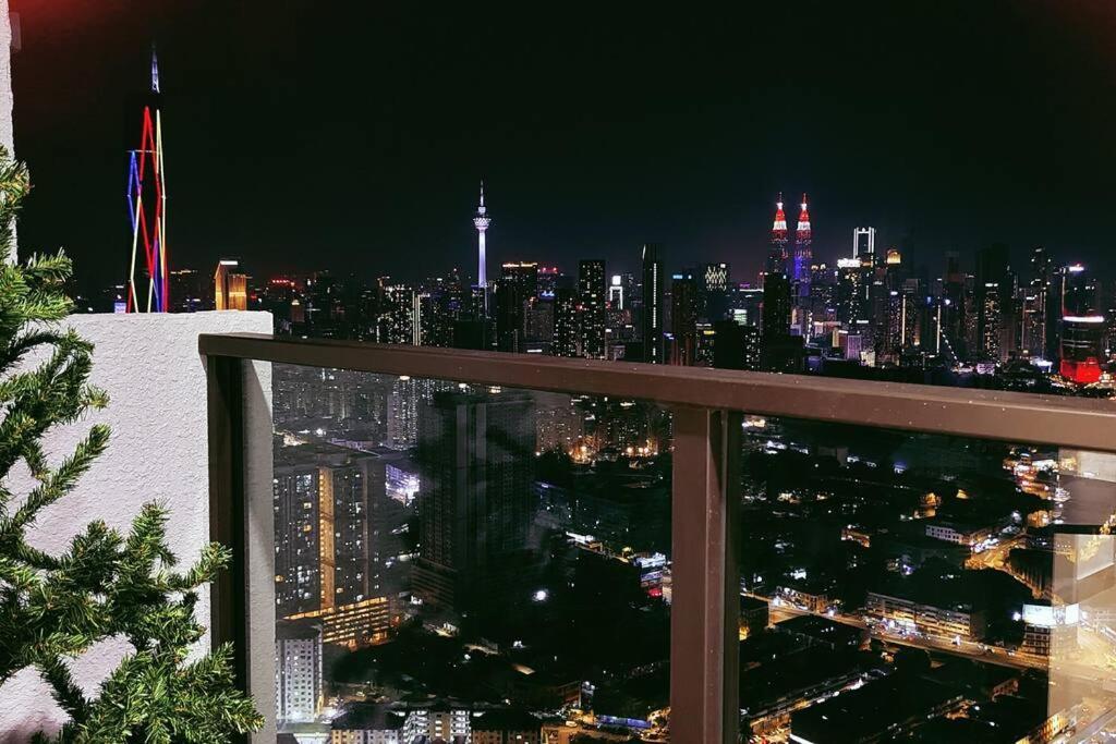 Pangsapuri Klcc Sky View 1br Luxury With Balcony Trion Kl Kuala Lumpur
