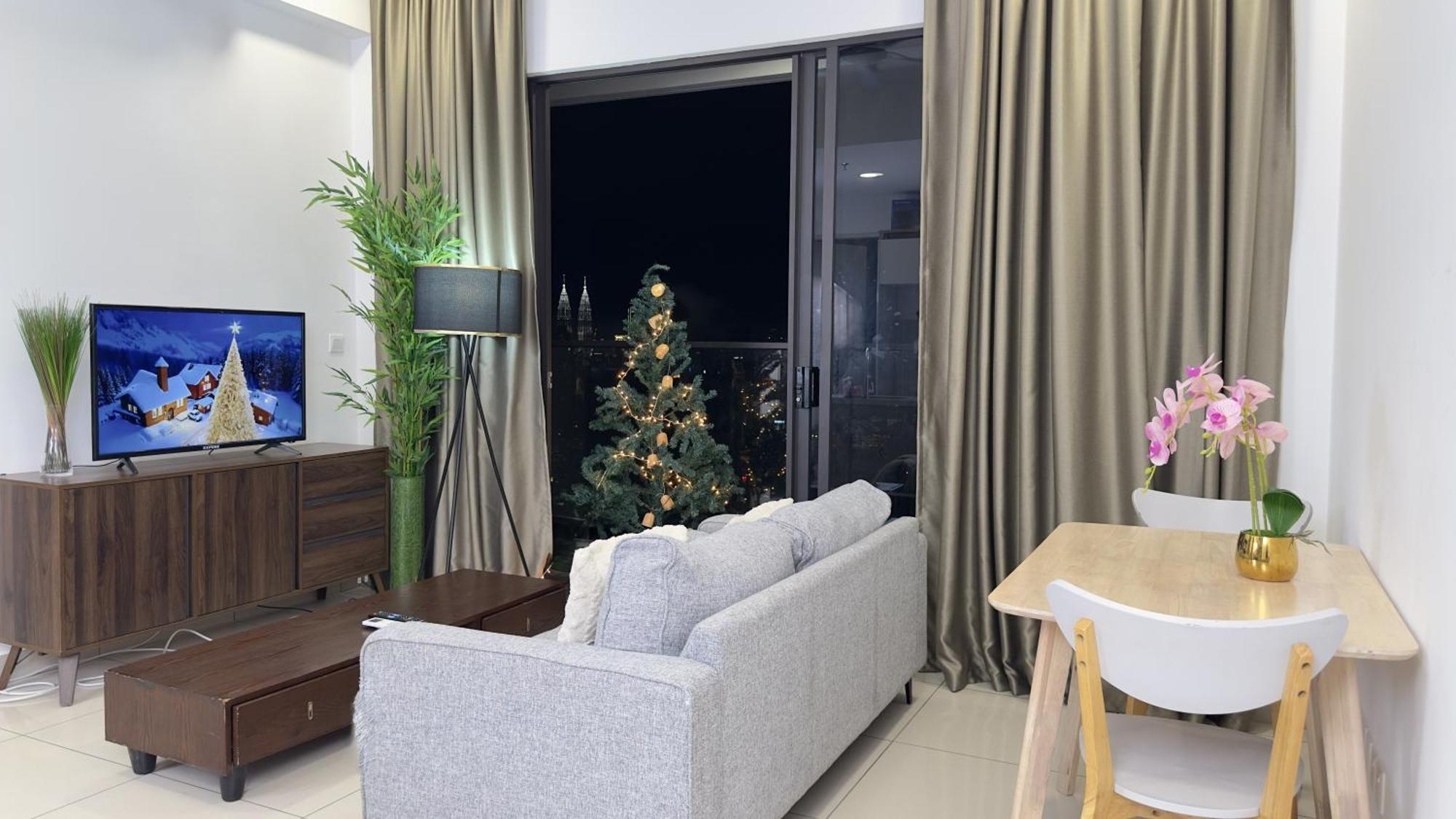 Klcc Sky View 1br Luxury With Balcony Trion Kl